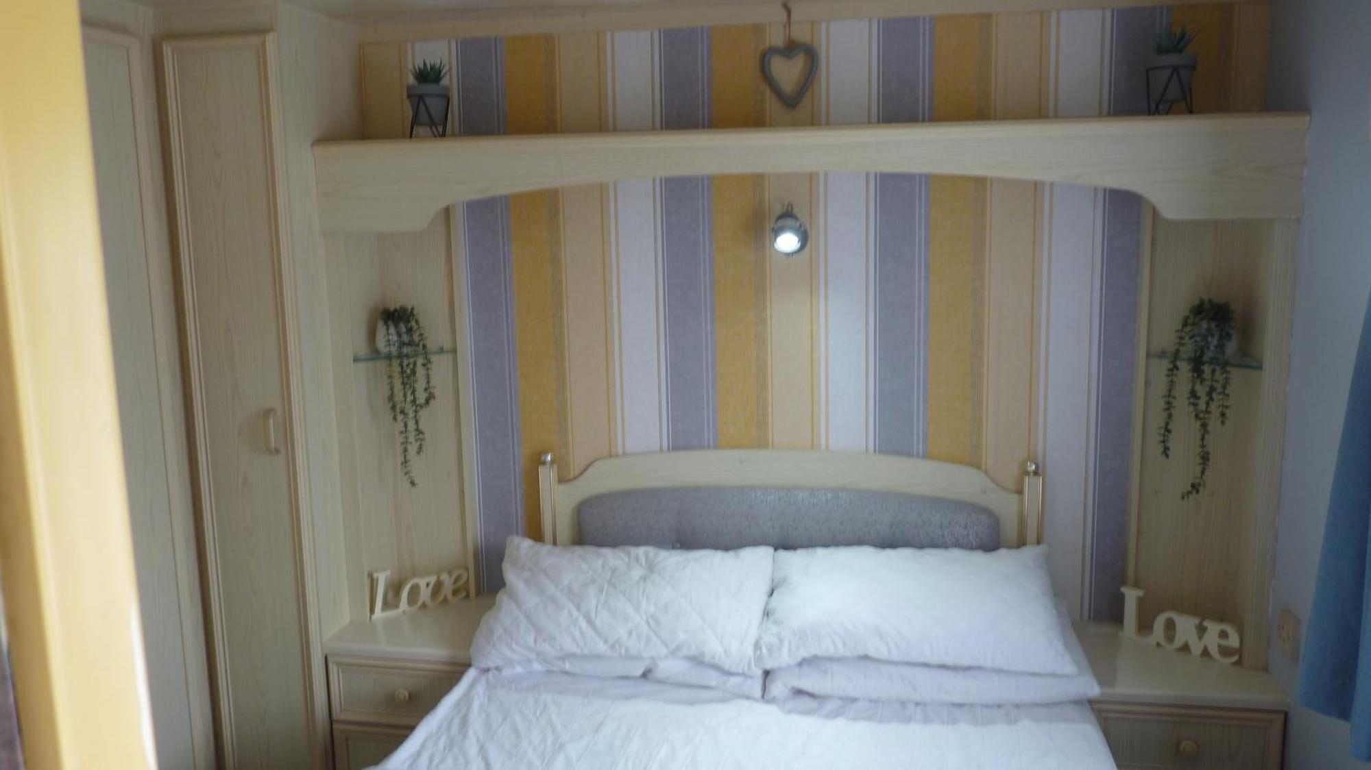 L&G Family Holidays: Adults-Only Coral Beach Getaway Ingoldmells Exterior photo